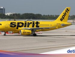 Momen Deg-degan Di Ada Pengumuman Pendaratan Ke Air