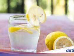 11 Manfaat Minum Air Lemon Hingga Pagi Hari, Pangkas BB sampai Cegah Penyakit