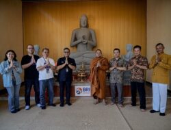 BRI Peduli Beri Dukungan Sarana-Prasarana Vihara dan Sembako Sebagai Umat Buddha