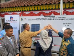 Dukung Pengurangan Emisi, Paiton Energy Hadirkan PLTS Atap Ke SMKN 54 Jakarta