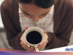 Sederet Manfaat Tak Terduga Didalam Minum Minuman, Tak Cuma Atasi Rasa Kantuk!