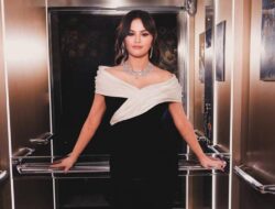 Bersama Sebab Itu Istri Gembong Psikotropika, Selena Gomez Bawa Pulang Trophy Cannes Sinema Perayaan Seni 2024