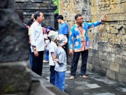 Jokowi Ajak Anak-Cucu Liburan Di Candi Borobudur