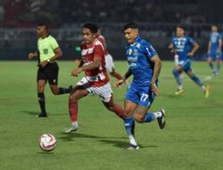 Persib Bandung Mendominasi Kejuaraan 1 2023/2024, Penantian 10 Tahun Terobati