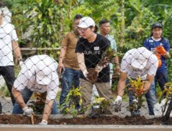 Sun Life dan Beyond Sport Kolaborasi Renovasi Lapangan Basket