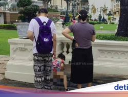 Anak Turis Ini BAK Ke Situs Suci, Diduga Didalam China