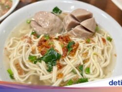 Warung Bakso Paling Legendaris Ke Tangerang Sudah Berjualan Dari 1967