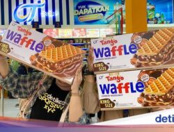 5 Jajanan Unik Di PRJ 2024, Ada Keripik Jumbo hingga Wafer Raksasa