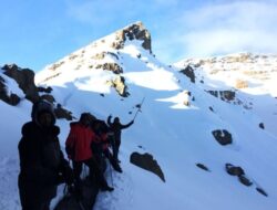 5 Tempat Wisata Bersalju Di Afrika yang Menakjubkan, Sensasi Dingin Benua Panas