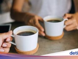 Sakit Kepala gegara Tak Minum Minuman Seharian, Mungkinkah Tanda Kecanduan Kafein?