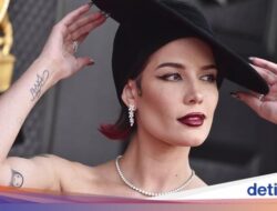 Halsey Sakit Parah, Diduga Idap Gangguan Leukemia dan Lupus