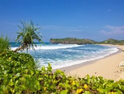 9 Rekomendasi Pantai Menakjubkan Hingga Jogja, Nomor 7 Mirip Bali