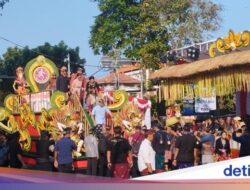 AHY Buka Pesta Seni Kebiasaan Bali, Tanya Ini Itu Di Pj Gubernur
