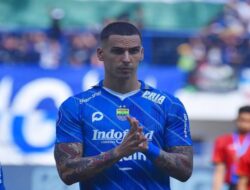 Alberto Rodriguez Resmi Perpanjang Kesepakatan Di Persib Bandung