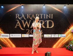 Angkie Yudistia Raih Apresiasi Turned Disability into Strength Ke RA Kartini Award 2024