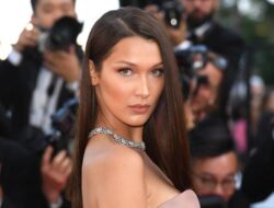 Bella Hadid Rayakan Iduladha Sambil Serukan Pemberian Bagi Palestina