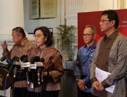 Bukan Hanya Nilai Mata Uang Nasional, Ini Isi Bahasan Sri Mulyani Cs dan Jokowi Hingga Istana