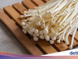 Ini 5 Manfaat Jamur Enoki Bagi Tubuh dan Tips Mengolahnya