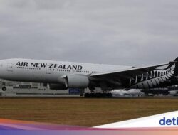 Sayap Boeing 787-9 Terbakar Seperti Di Sinema-Sinema, Pesawat Putar Balik