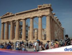 Acropolis Ditutup Imbas Gelombang Panas Tembus 43 Derajat Celcius