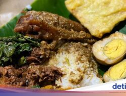 7 Rekomendasi Gudeg Enak Hingga Jakarta, Ada yang Buka Dari 1960-an