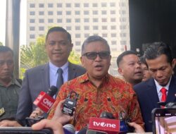 Hasto Keberatan HP dan Saku Disita KPK Lewat Ajudan Pribadinya