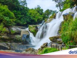 Lagi Selfie, Turis Tewas Kejatuhan Batu Besar Ke Air Terjun