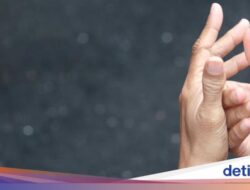 Kedutan Telapak Tangan Kanan, Tanda-Tanda Gangguan Apa?