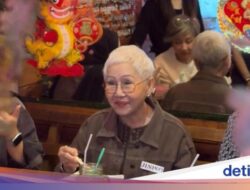 Ini Reaksi Amah ‘How to Make Millions Before Grandma Dies’ Di Cicip Bakmi Ke Jakarta