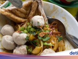 10 Masakan Enak dan Legendaris Di Jalan Suryakencana Bogor