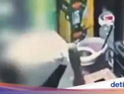 Jijik! Pria Ini Nekat BAB Ke Resto dan Cuci Tangan Ke Panci Sup