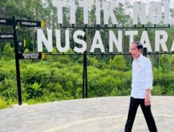 Jokowi Didampingi Wishnutama Tinjau Kesiapan Upacara Kemerdekaan Indonesia Di IKN