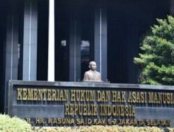 Kemenkumham Periksa Oknum ASN yang Diduga Pesta Medis-Obatan Terlarang Bersama Wanita Ke Toilet