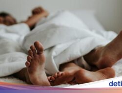 Sederet Posisi Bercinta Ini Cocok Bagi Wanita Menopause