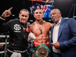 Mario Barrios Kudeta Terence Crawford sebagai Kampiun Kelas Welter WBC