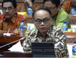 Menkominfo Enggan Bicara Kemungkinan Data PDNS 2 Pulih Kembali