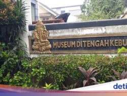 Museum Hingga Ditengah Kebun, Koleksi Produk Unik dan Antik Berpadu Hijau Tanaman