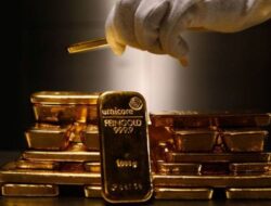 Naik Goceng, Harga Emas Antam Hari Ini Sentuh Rp1.365.000 per Gram