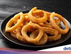 Ini 5 Alasan Onion Rings Buatan Restoran Jauh Lebih Enak