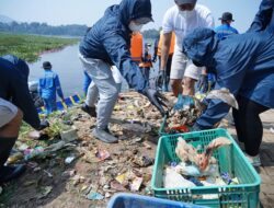 Peduli Lingkungan, Perusahaan Peralatan Kecantikan Korea Gandeng Waste4change Bersihkan Sampah Sungai Citarum