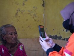 Pos Indonesia Salurkan Dukungan Sembako dan PKH Di 28.000 KPM Di Surabaya