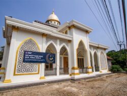 Langkah Masjid 1000 Donasikan 5.600 Liter Pewarna Untuk Pengecatan 416 Tempat Ibadah Umat Islam