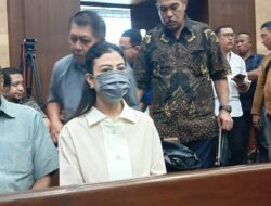 Putri SYL Indira Chunda Thita Didalam Sebab Itu Saksi Sidang Ayahnya