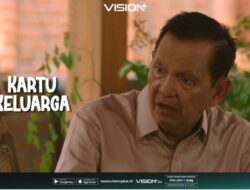 Roy Marten Karena Itu Mertua Bunga Zainal? Nonton Series Kartu Keluarga Ke Vision+