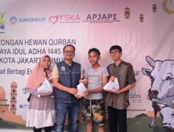 Salurkan 700 Paket Kurban, Kadin Jaktim Bantu Ekonomi Komunitas Disekitar