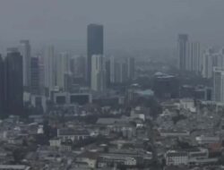 Menparekraf Tak Sarankan Anak-Anak Liburan Ke Jakarta, Standar Udaranya Buruk
