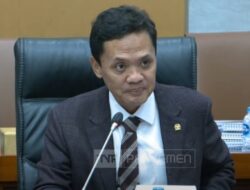 Sekjen MK Kena Sentil Habiburokhman Gara-gara Enggak Fotokopi Bahan Diskusi Dewan Perwakilan Rakyat