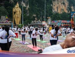 Semarak Peringatan Hari Peregangan Sedunia Ke Batu Caves Malaysia