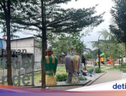 Keren! Tempat Pembuangan Sampah Ke Semper Barat Disulap Karena Itu Taman Ondel-ondel