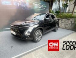 VIDEO: Omoda E5 Dijejali Warna Hitam Ke Interior